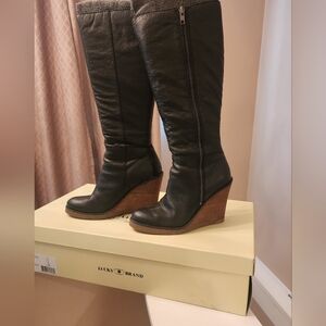 Lucky Brand Lk- fabulous Black Tumbled Skipper